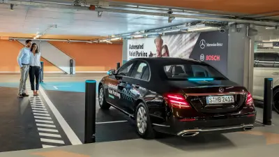 zelfparkerende auto Bosch Daimler