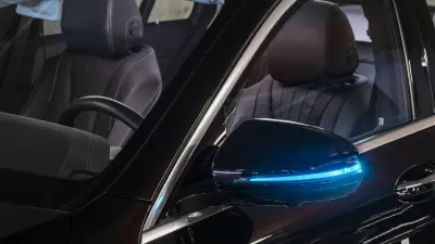 Zelfparkerende auto
